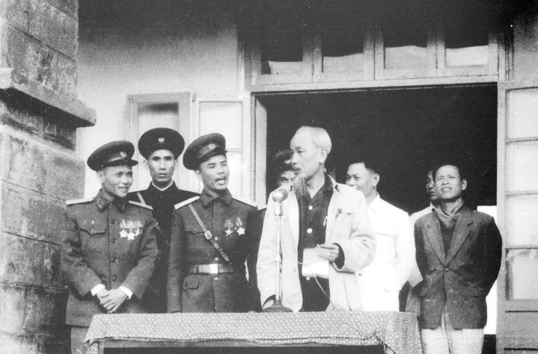 Kỷ niệm 111 năm ngày sinh Đại tướng Chu Huy Mân - Lãnh đạo tiền bối tiêu biểu của Đảng và cách mạng Việt Nam (17/3/1913- 17/3/2024)