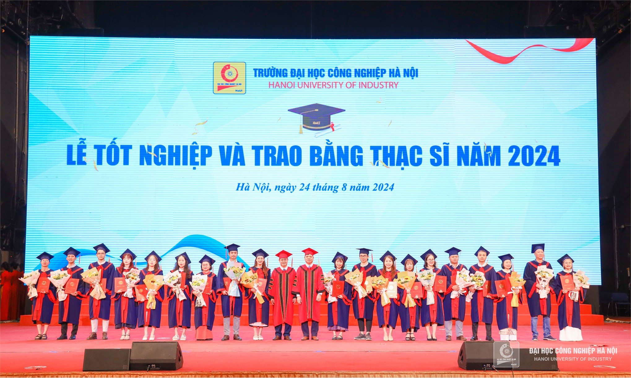 Lễ tốt nghiệp và trao bằng Tiến sĩ, Thạc sĩ, Kĩ sư, Cử nhân 2024 - Cảm ơn các bạn đã làm cho hành trình này đáng nhớ