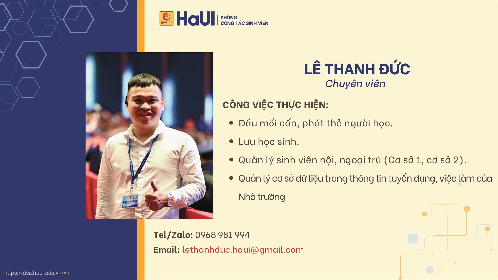 Đội ngũ cán bộ Phòng Công tác Sinh viên