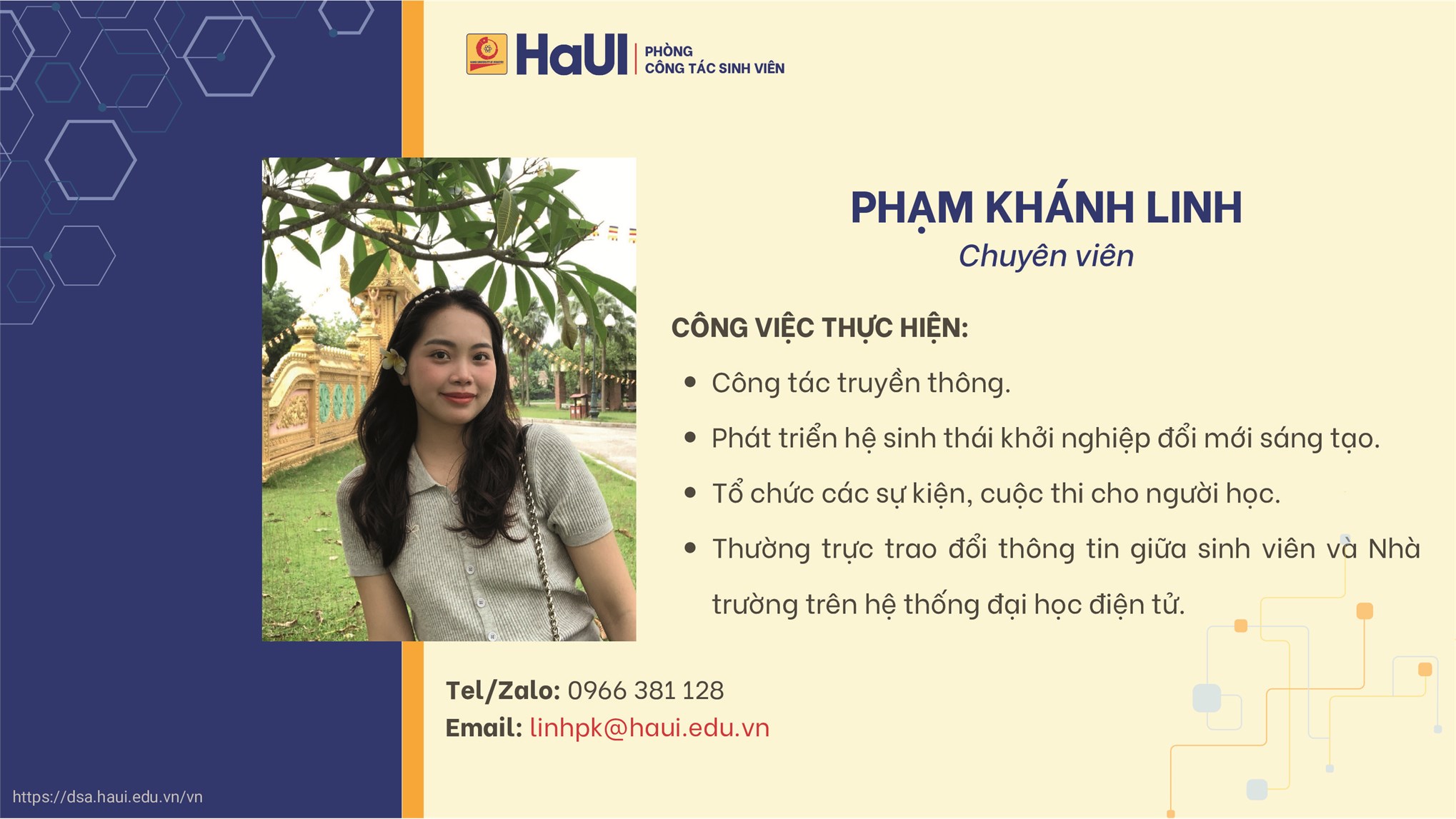 Đội ngũ cán bộ Phòng Công tác Sinh viên