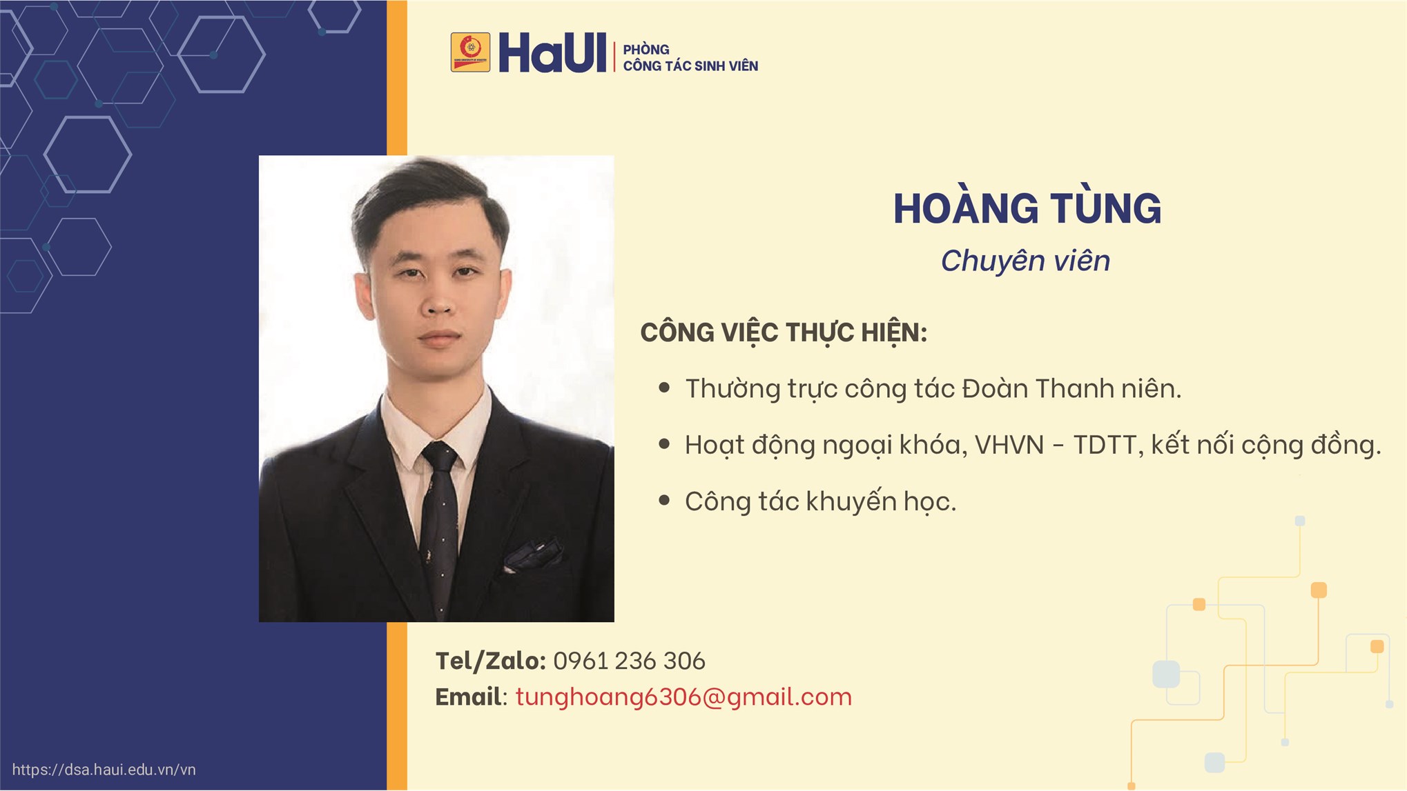 Đội ngũ cán bộ Phòng Công tác Sinh viên