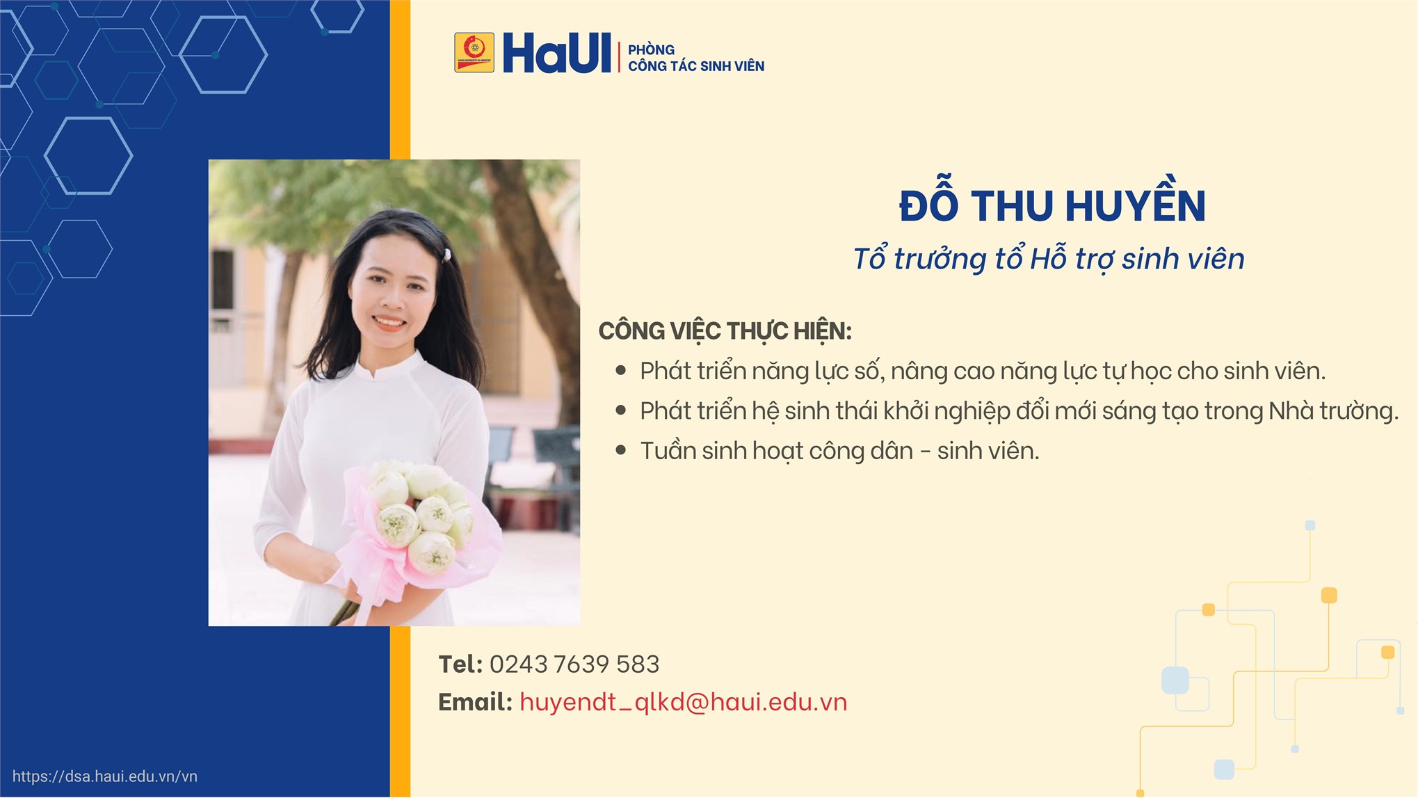 Đội ngũ cán bộ Phòng Công tác Sinh viên