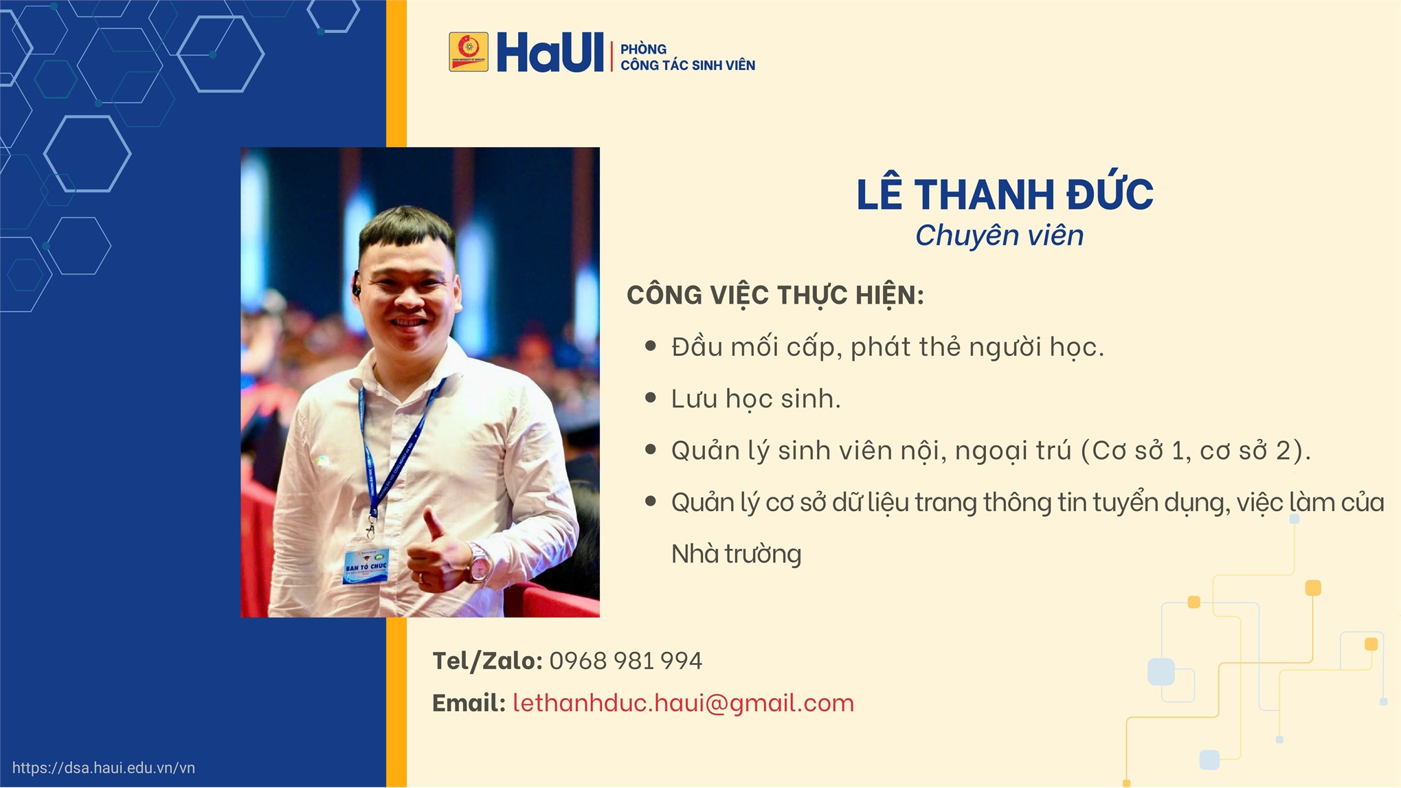 Đội ngũ cán bộ Phòng Công tác Sinh viên