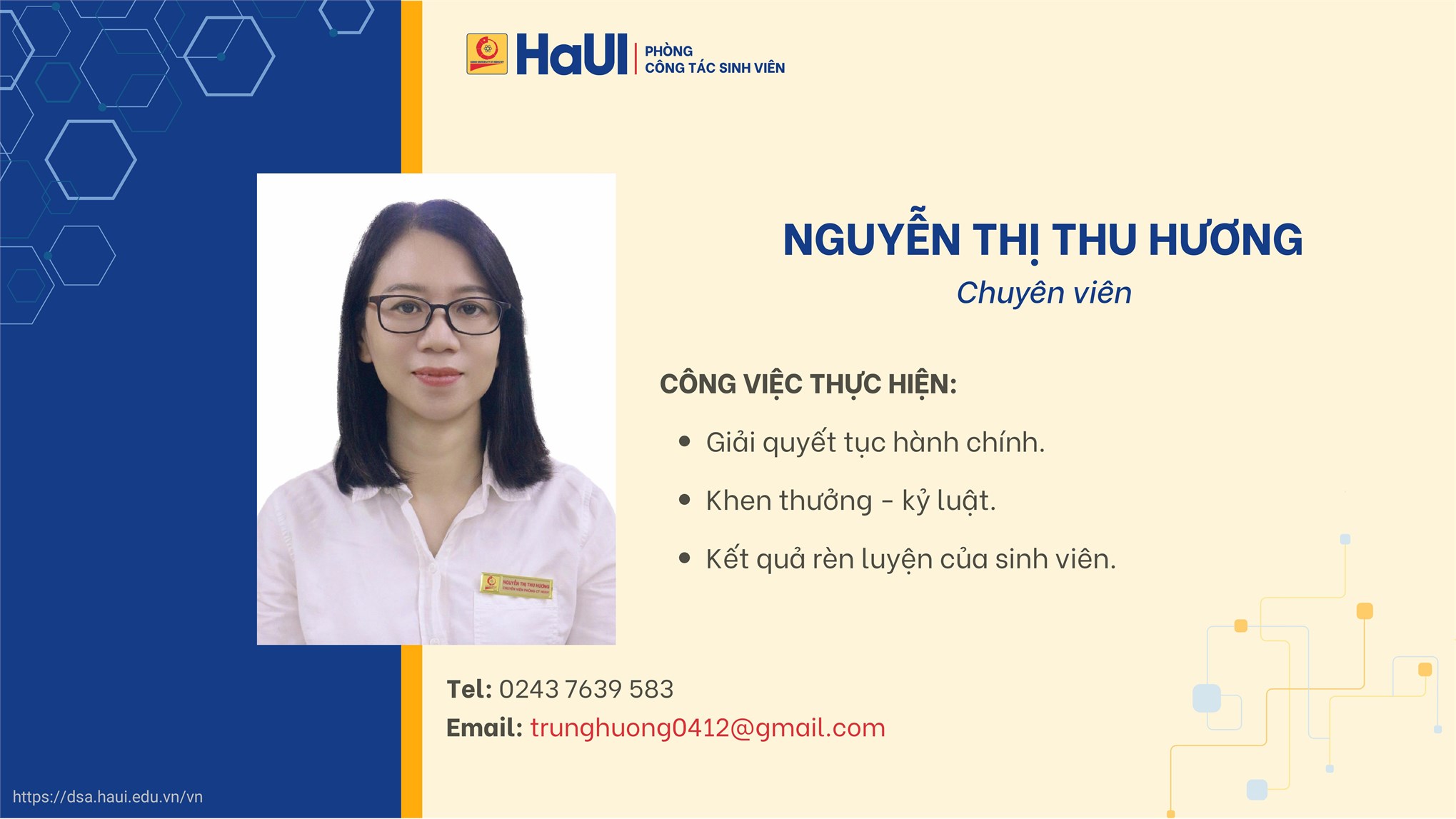 Đội ngũ cán bộ Phòng Công tác Sinh viên