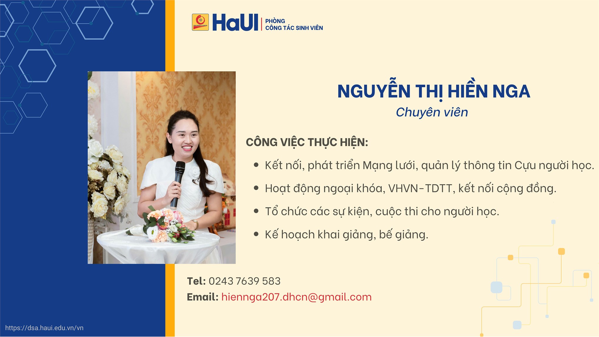 Đội ngũ cán bộ Phòng Công tác Sinh viên