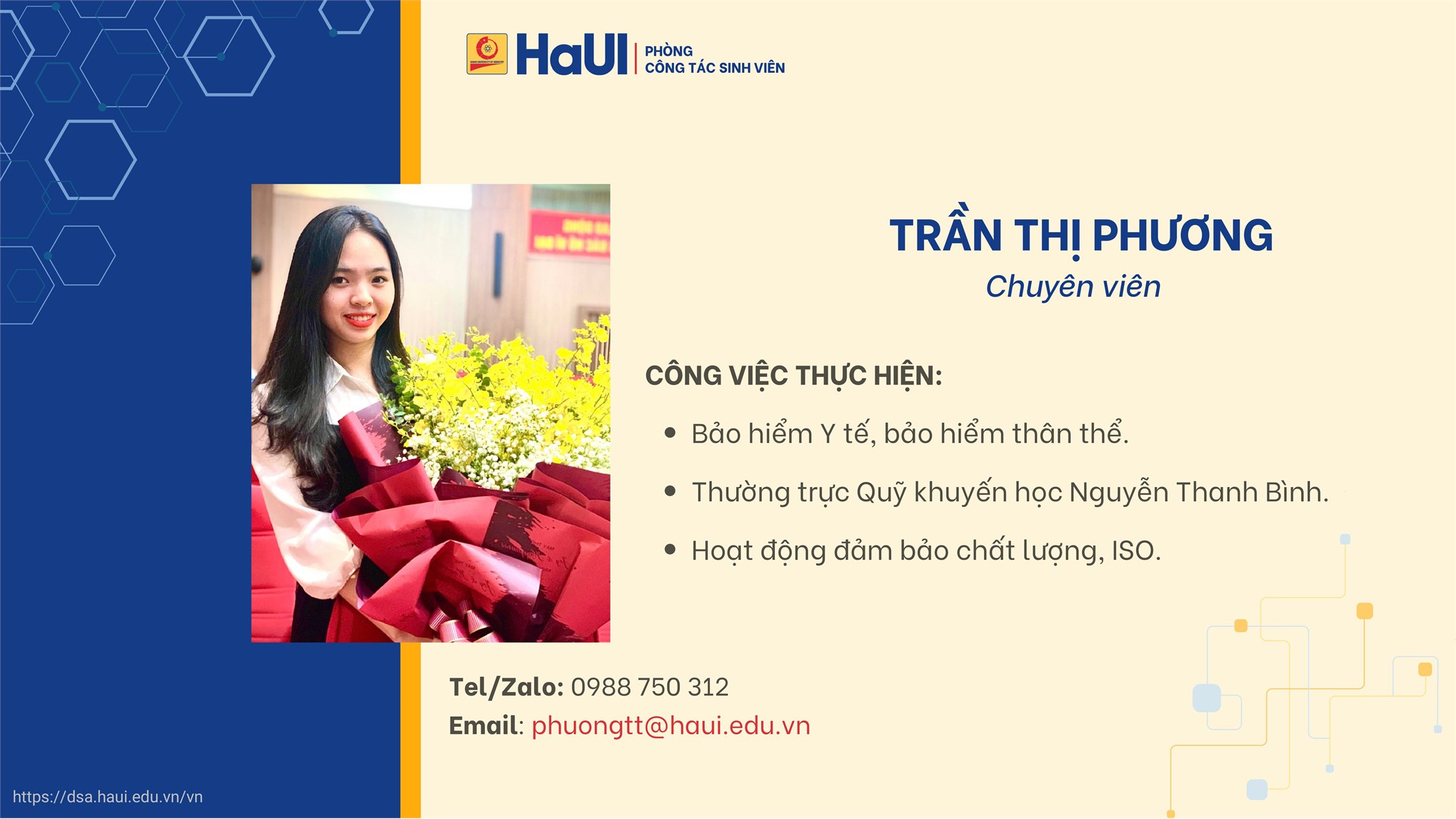 Đội ngũ cán bộ Phòng Công tác Sinh viên