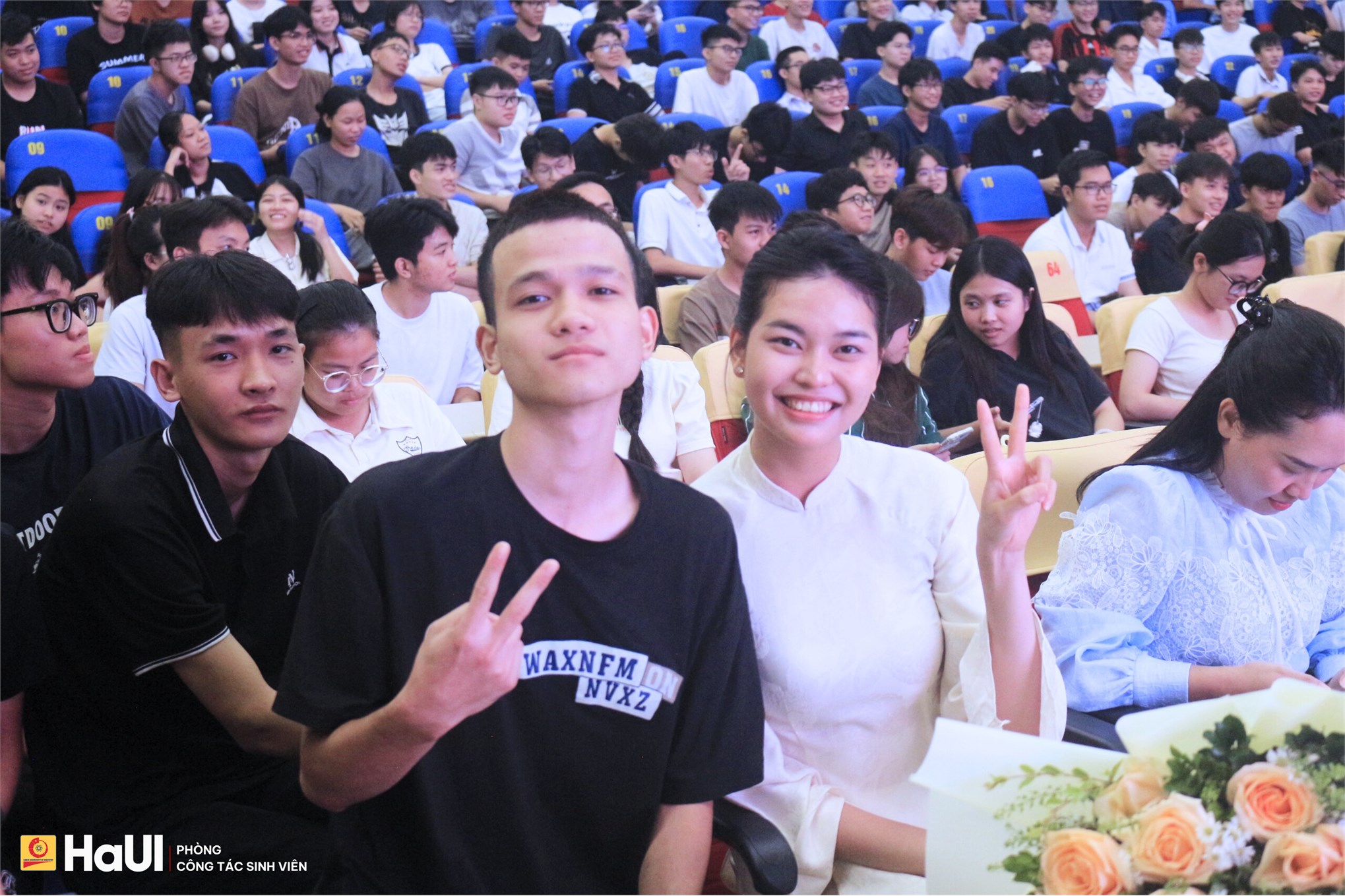 Tọa đàm “Tôi là Tôi, thấu hiểu bản thân, sống tự tin mỗi ngày” - Hành trình lan tỏa năng lượng tích cực trong sinh viên HaUI