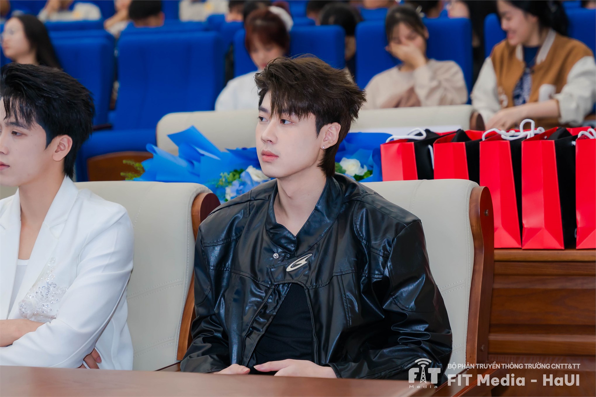 Tiktok UniTour 2025 - Khởi nghiệp kinh tế số cùng sinh viên HaUI