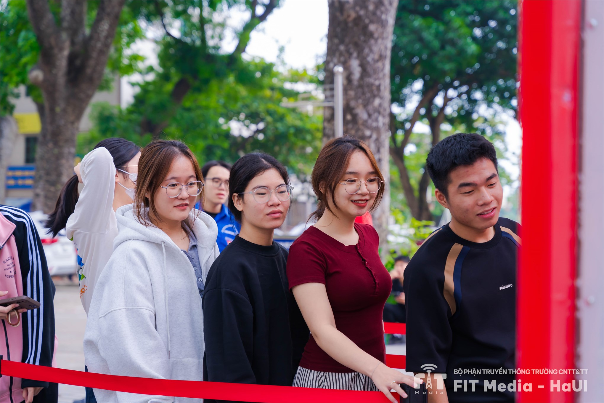 Tiktok UniTour 2025 - Khởi nghiệp kinh tế số cùng sinh viên HaUI