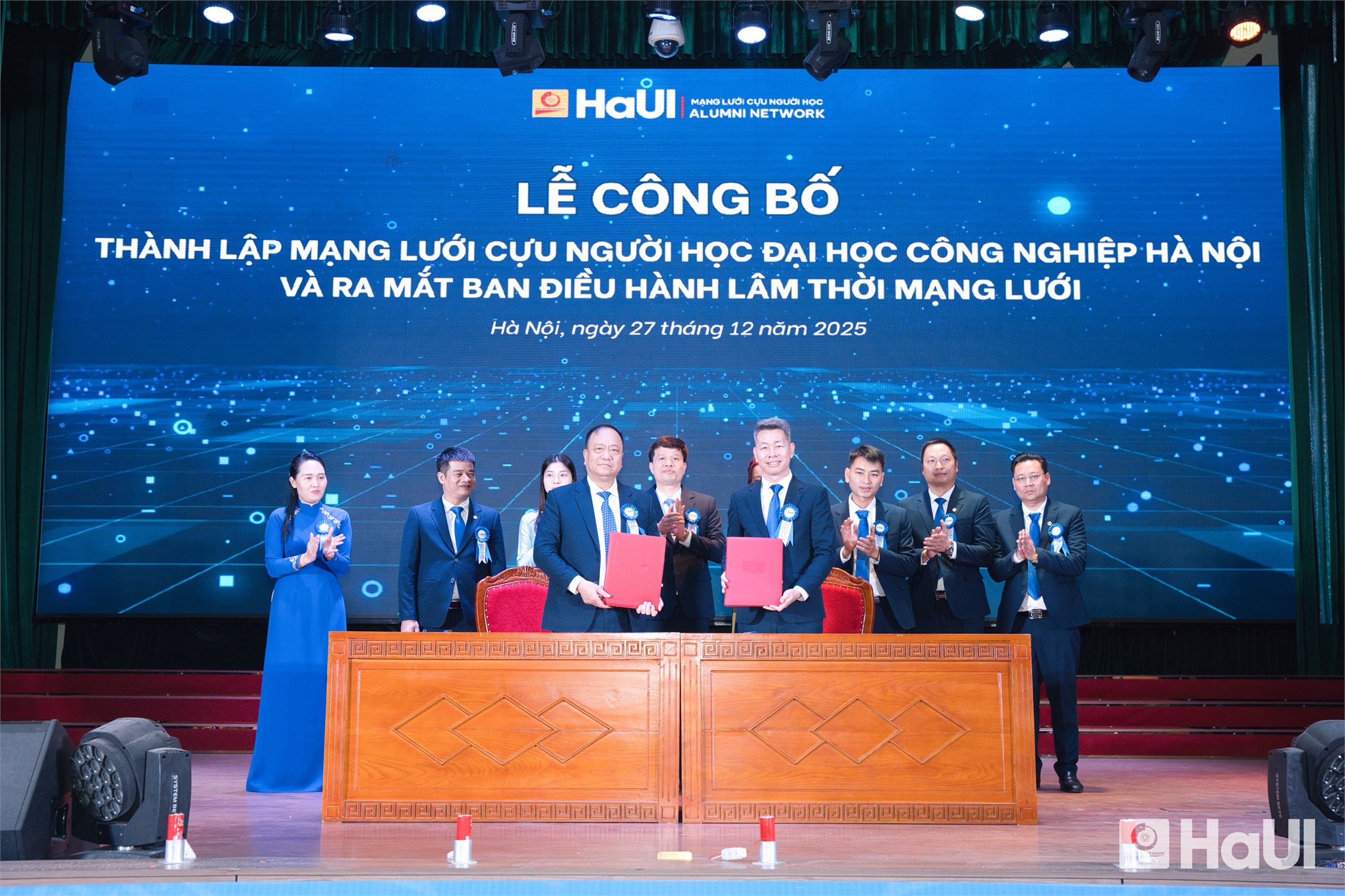Lễ công bố Mạng lưới Cựu người học Đại học Công nghiệp Hà Nội và Ra mắt Ban điều hành Lâm thời Mạng lưới