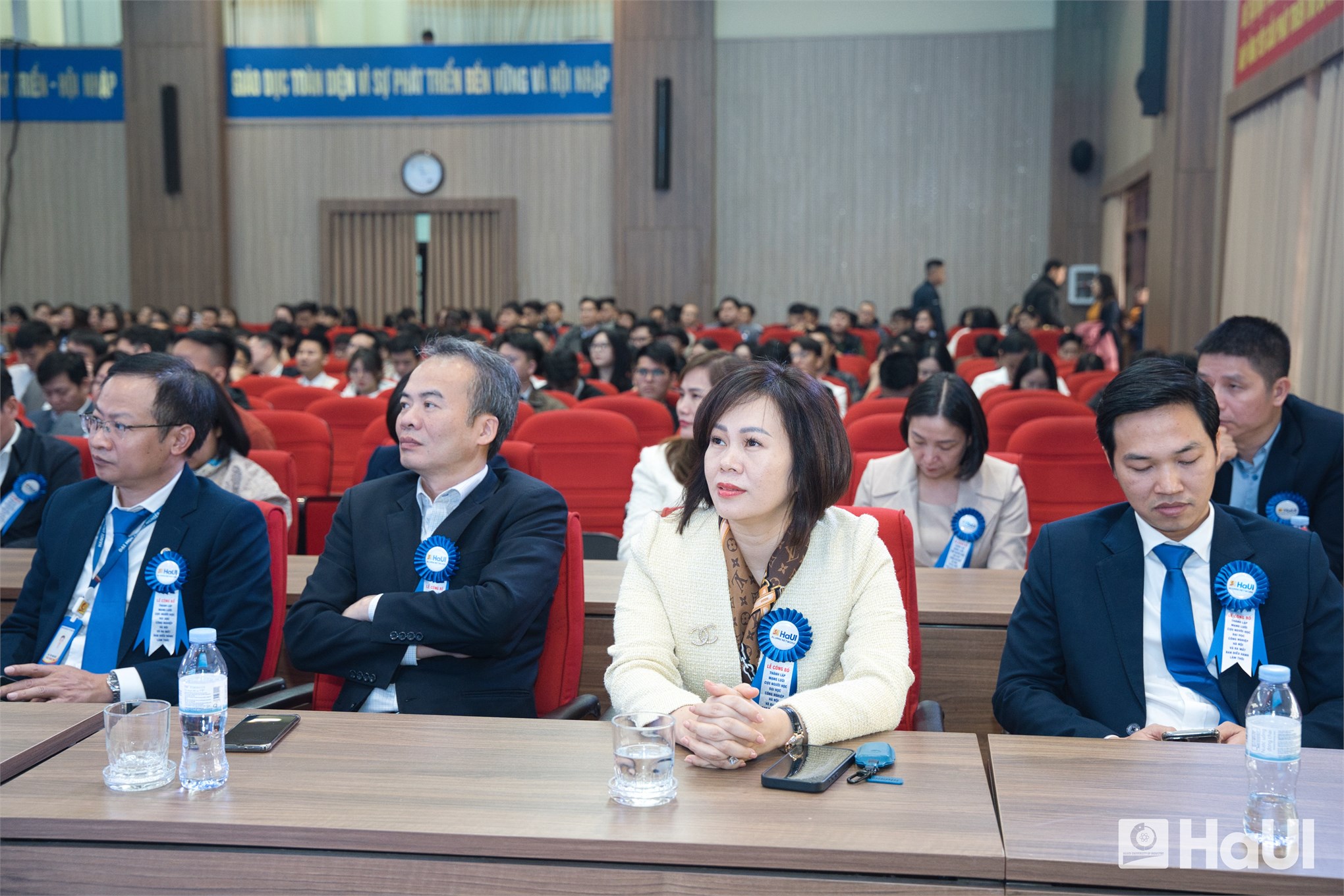 Lễ công bố Mạng lưới Cựu người học Đại học Công nghiệp Hà Nội và Ra mắt Ban điều hành Lâm thời Mạng lưới