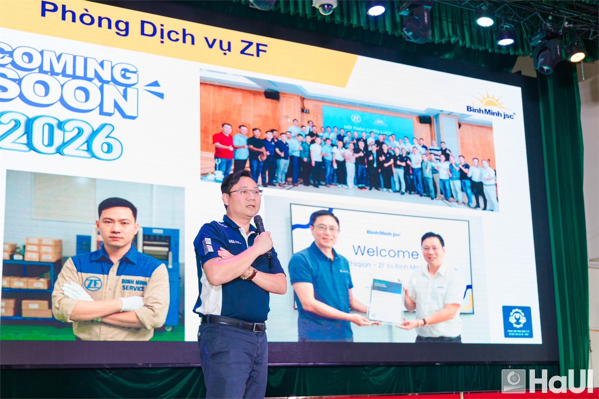 Lễ tốt nghiệp và trao bằng cho sinh viên hệ cao đẳng năm 2026