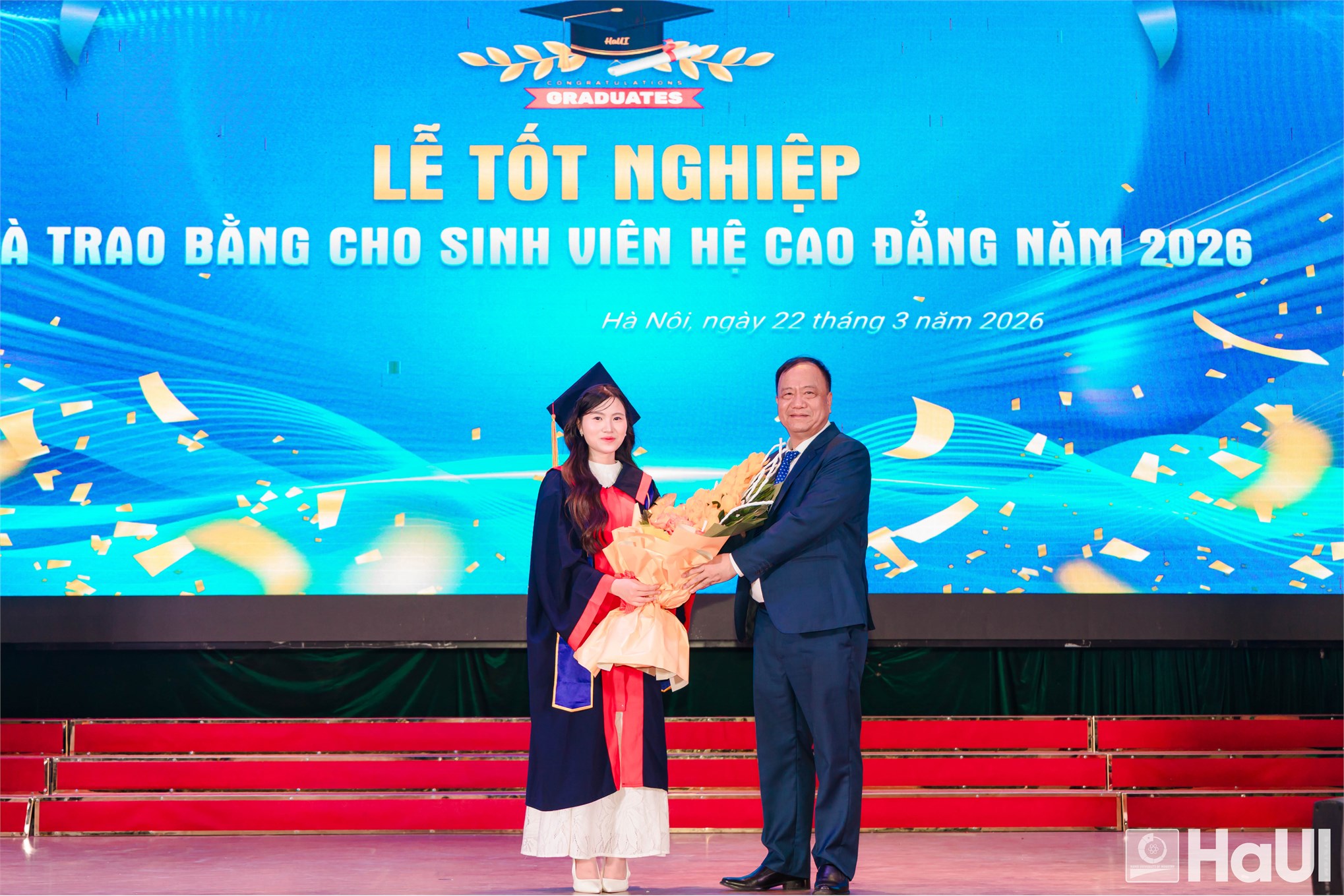 Lễ tốt nghiệp và trao bằng cho sinh viên hệ cao đẳng năm 2026