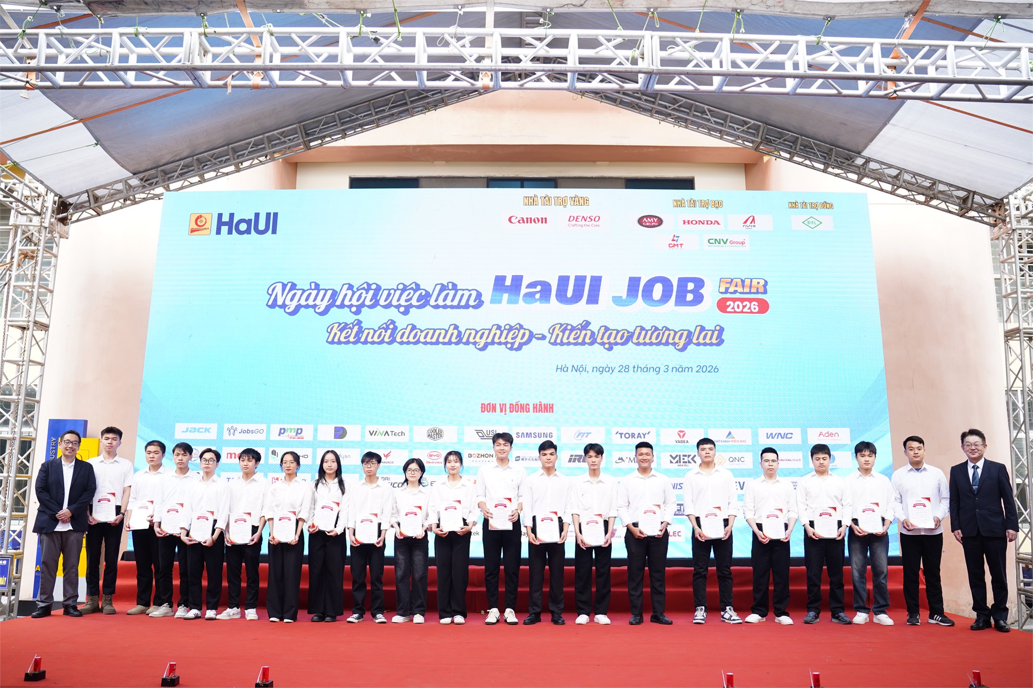 Ngày hội việc làm HaUI Job Fair 2026 - Kết nối doanh nghiệp, kiến tạo tương lai