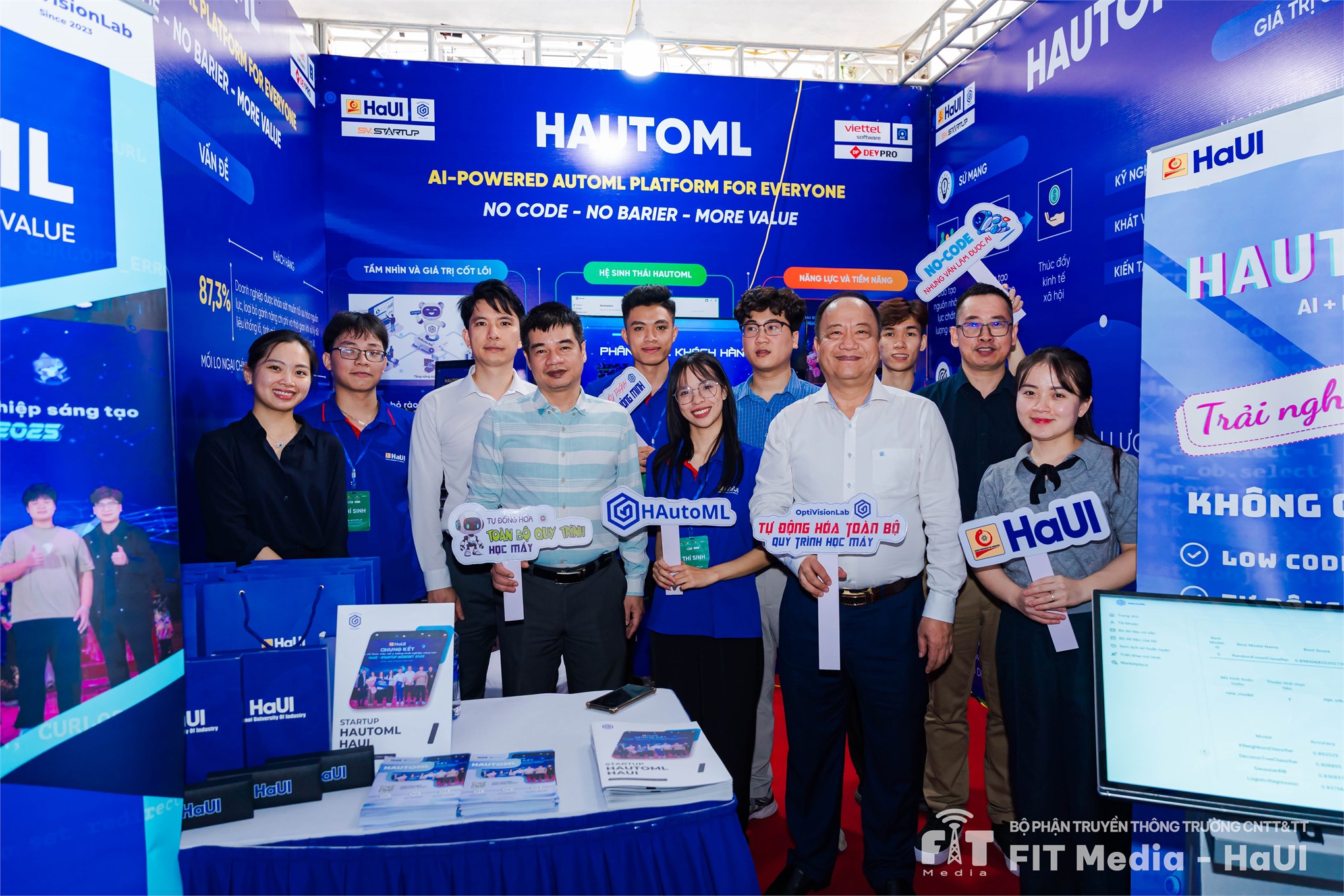 HAutoML – Dấu ấn sáng tạo của sinh viên Đại học Công nghiệp Hà Nội đạt giải Khuyến khích tại Cuộc thi SV STARTUP lần thứ 8
