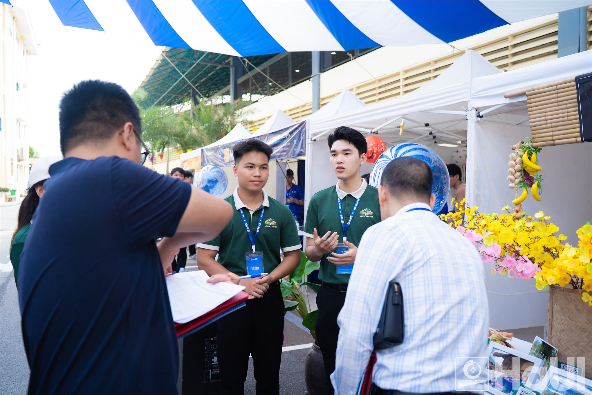 Ngày hội khởi nghiệp đổi mới sáng tạo - Đại học Công nghiệp Hà Nội năm 2026