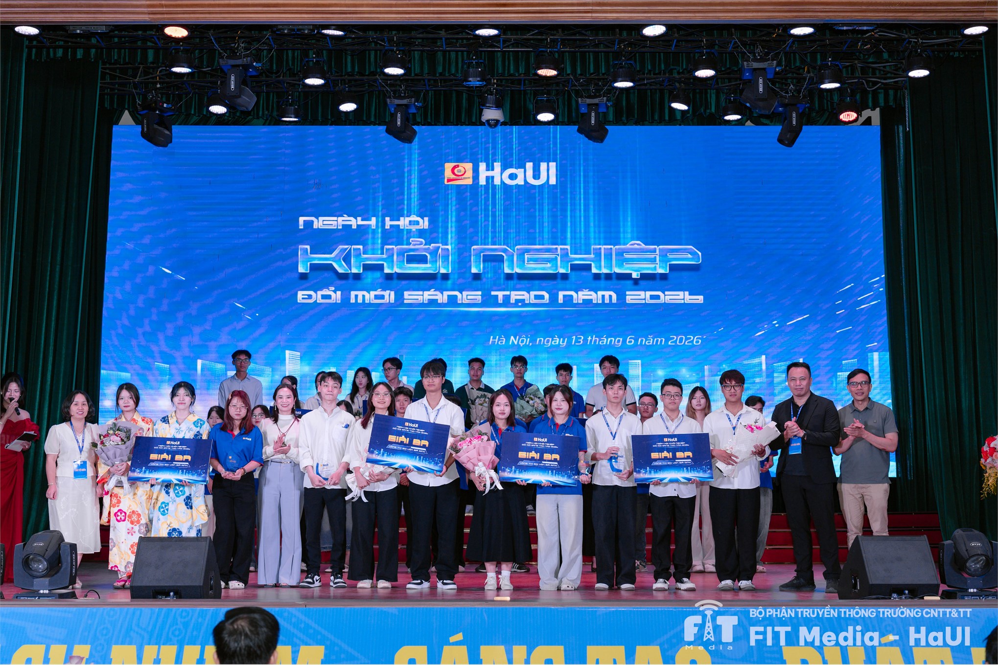 Ngày hội khởi nghiệp đổi mới sáng tạo - Đại học Công nghiệp Hà Nội năm 2026