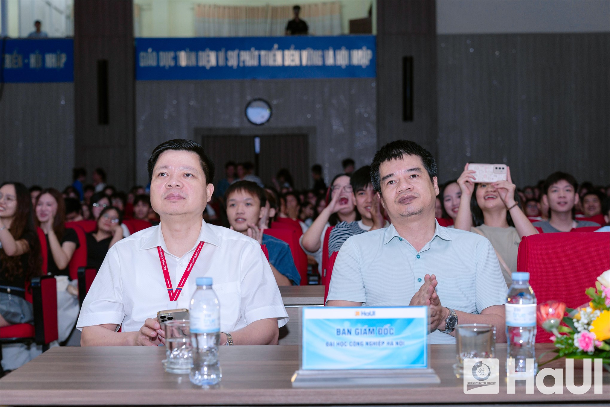Giọng hát hay sinh viên HaUI 2026 – Đêm nhạc bùng nổ cảm xúc