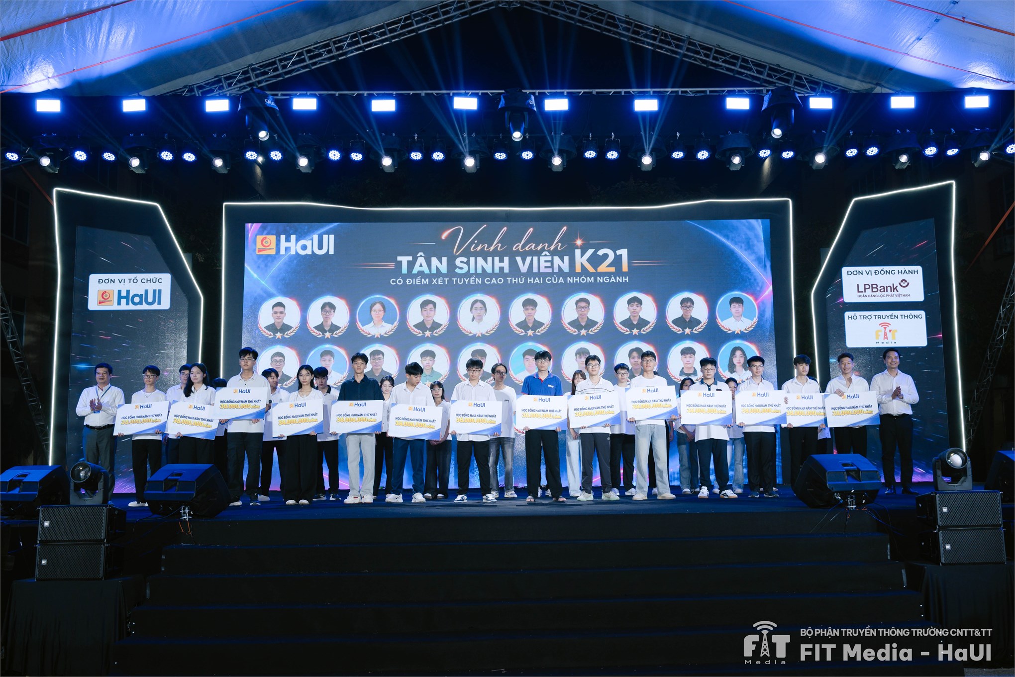 HaUI Spark 2026 – Đêm hội của sức trẻ, tài năng và những khởi đầu rực rỡ