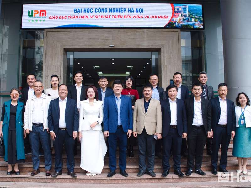 Đại học Công nghiệp Hà Nội tổ chức buổi gặp mặt Ban Điều hành lâm thời Mạng lưới cựu người học