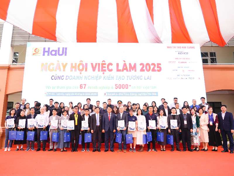 Ngày hội việc làm - HaUI Job Fair