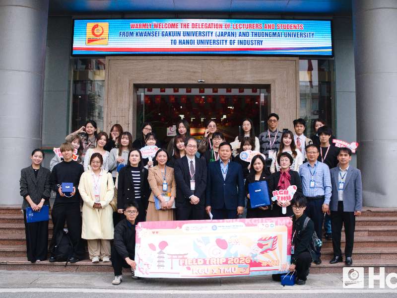 Hội nhập, giao lưu và kết nối – Chuyến thăm quan ý nghĩa của sinh viên Trường Đại học Kwansei Gakuin (Nhật Bản) và Trường Đại học Thương Mại tại Đại học Công nghiệp Hà Nội