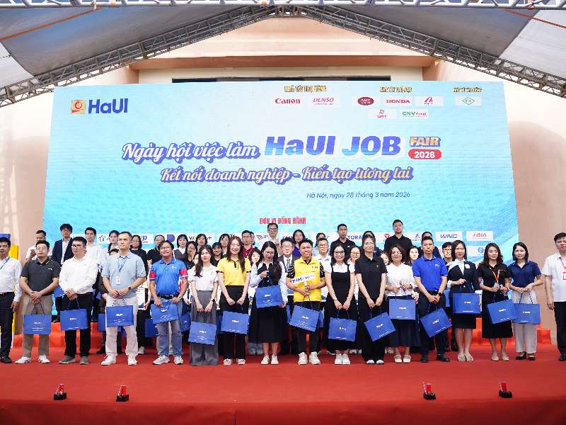 Ngày hội việc làm HaUI Job Fair 2026 - Kết nối doanh nghiệp, kiến tạo tương lai