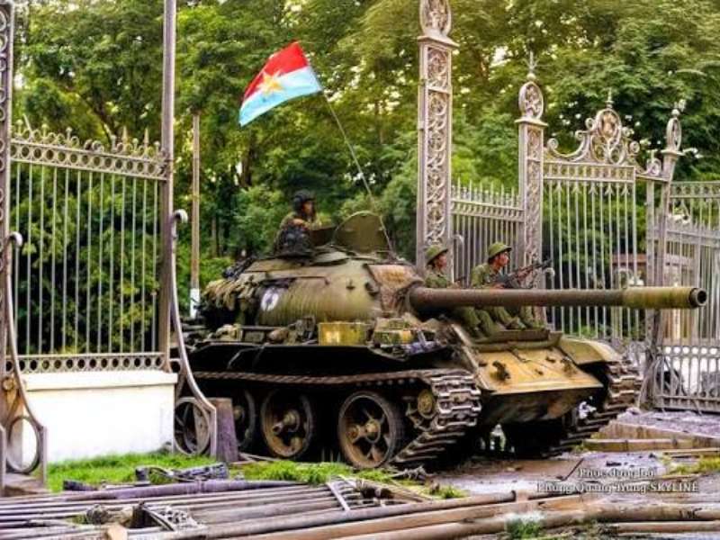 Kỷ niệm 51 năm Ngày Giải phóng miền Nam, thống nhất đất nước (30/4/1975 – 30/4/2026)